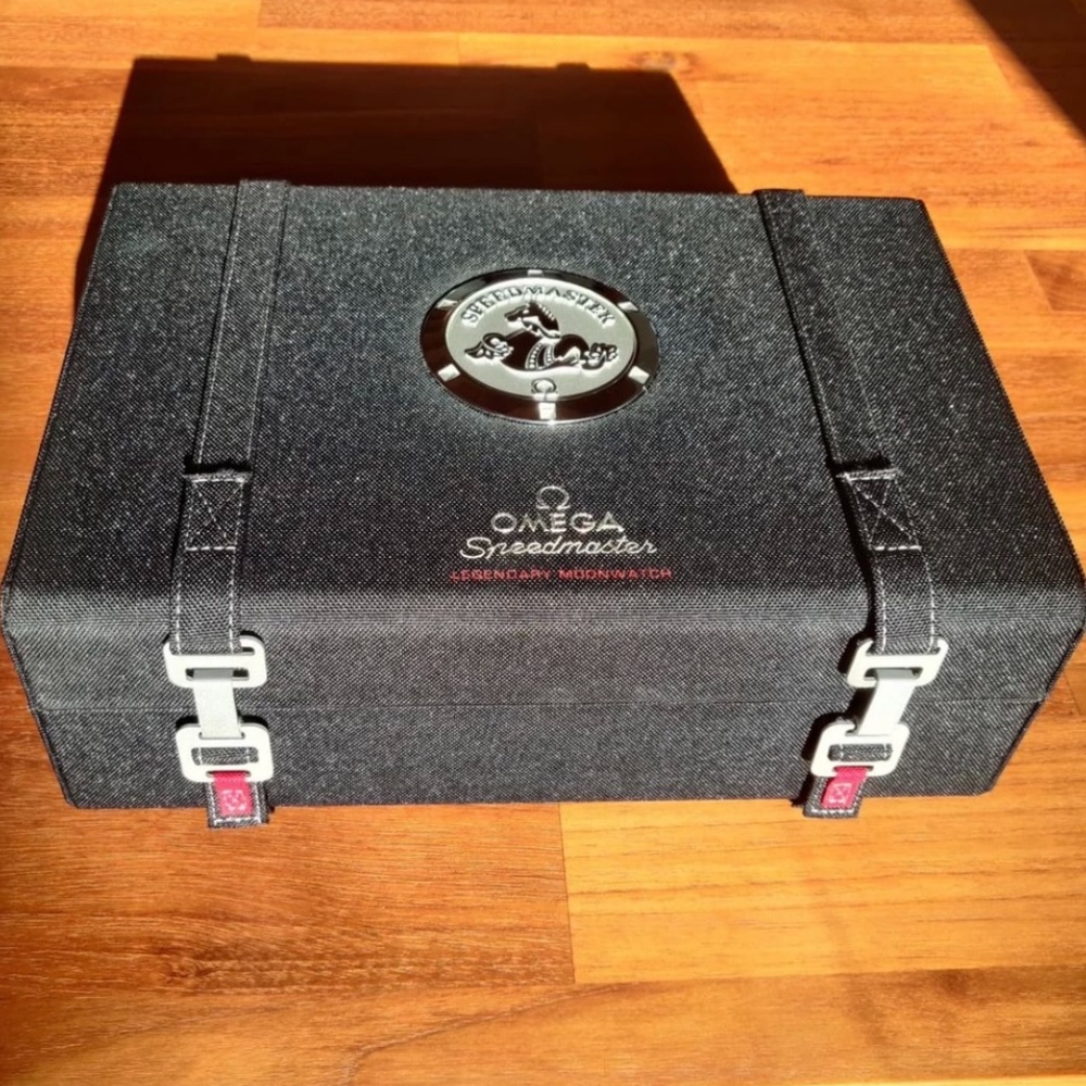 Omega Speedmaster Professional Moonwatch (Discontinued)